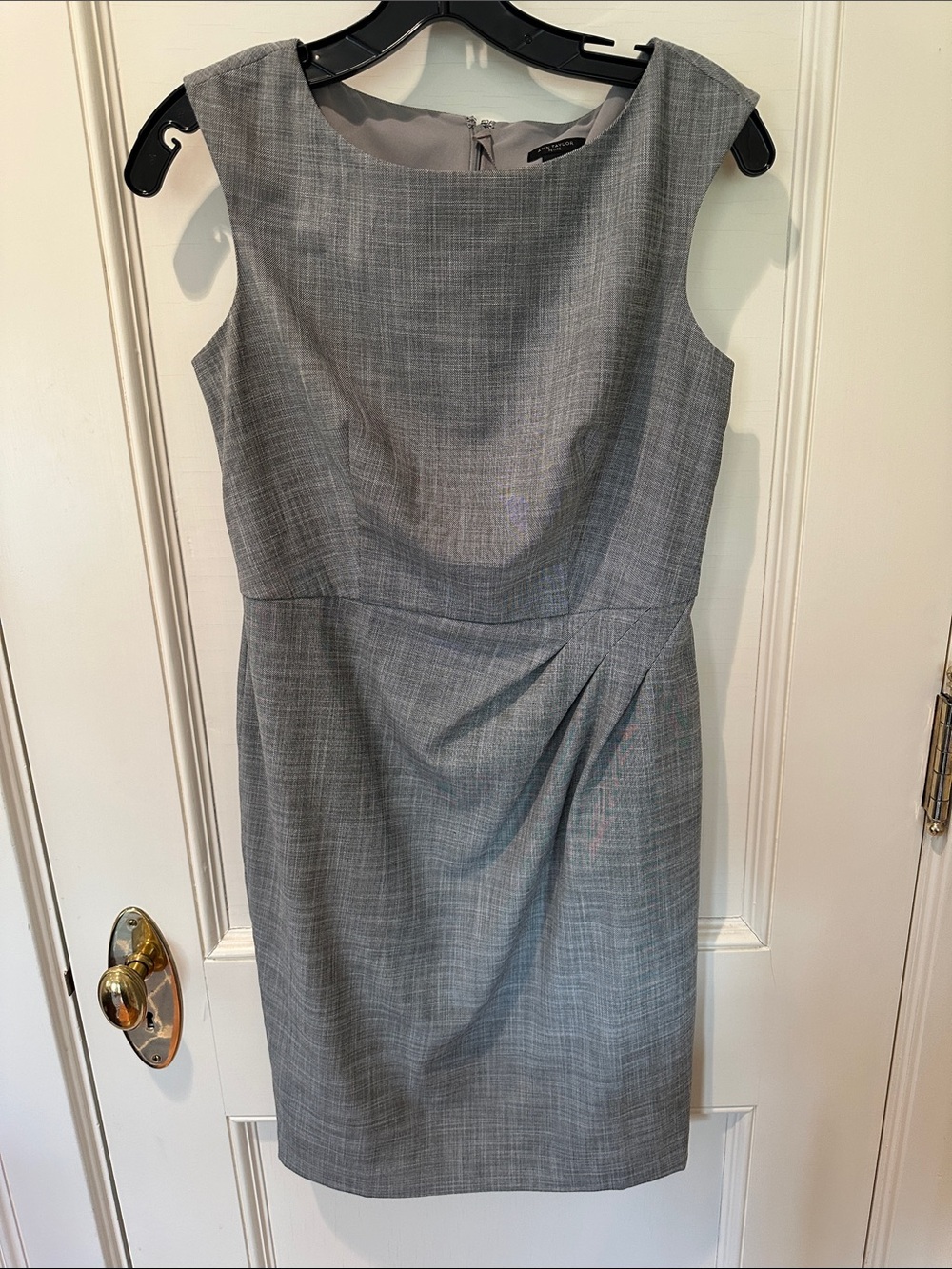 Ann Taylor Classic Boatneck Sheath Dress in Blk Crosshatch Sz 4P